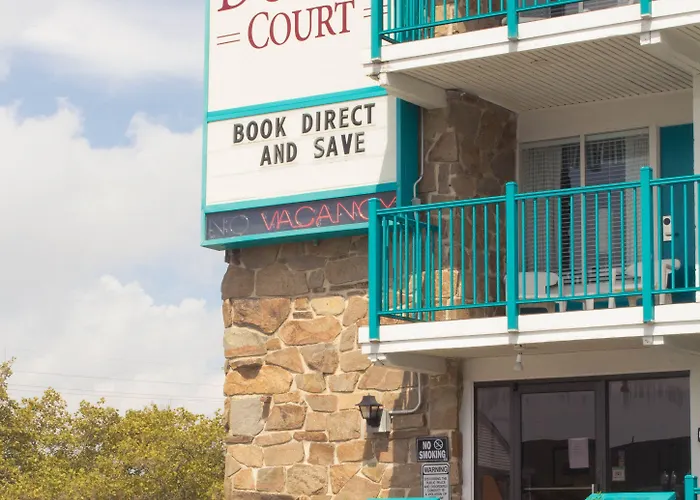 Dunes Court Motel 2*