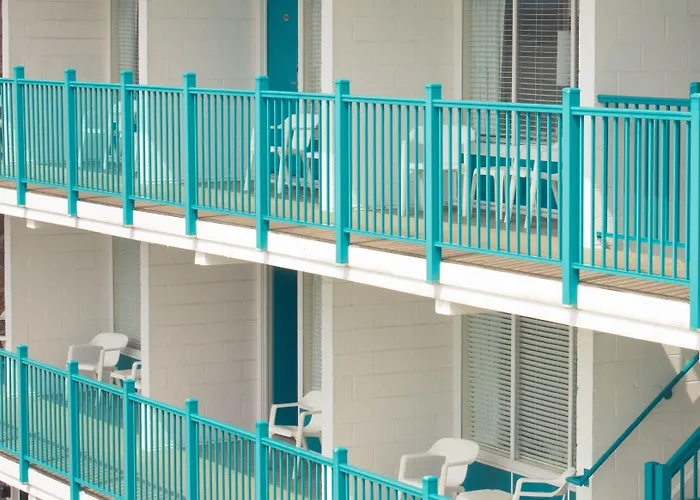 Dunes Court 2*