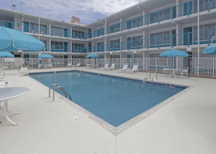 Dunes Court Motel